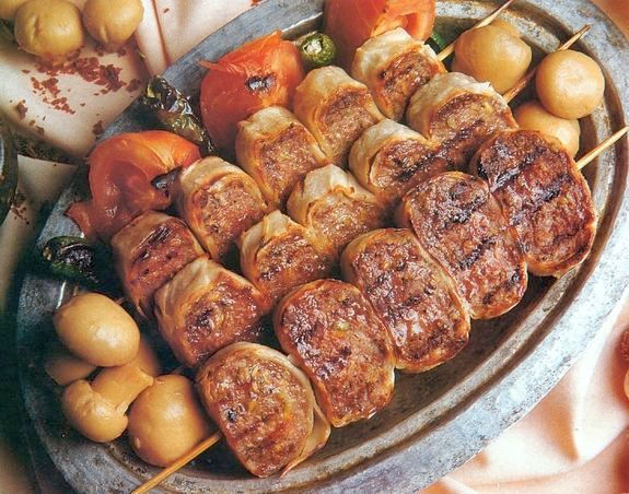 Yufkalı Darüzziyafe Köftesi