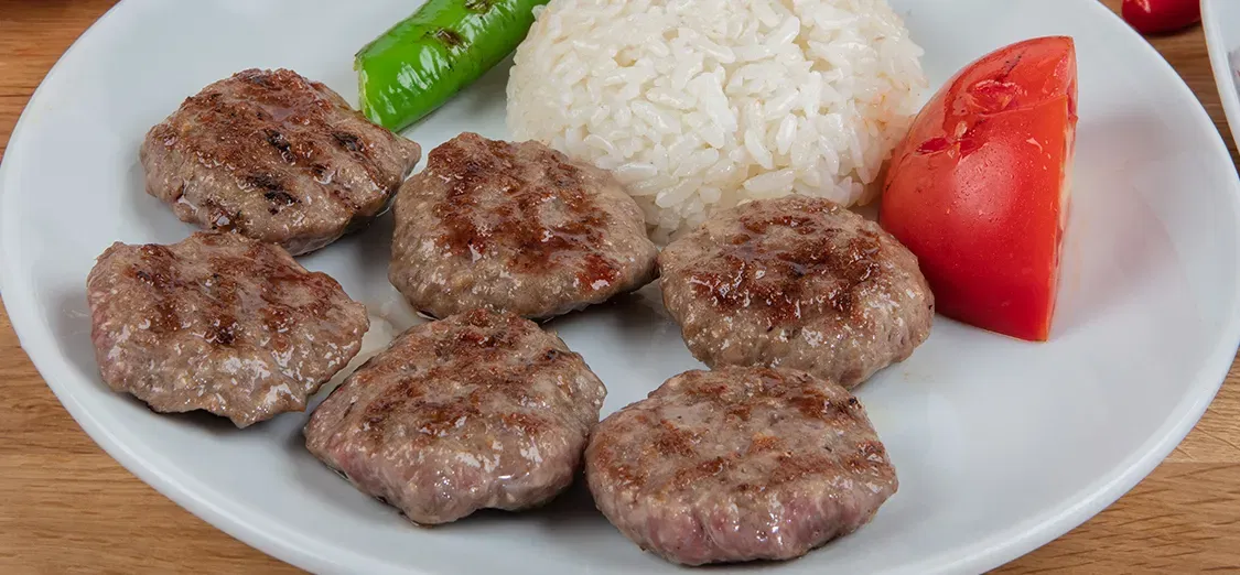 Pilavlı Tabak Köfte