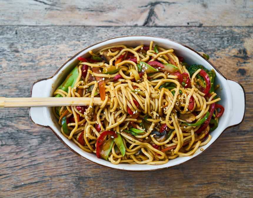 Sardalya Soslu Spagetti