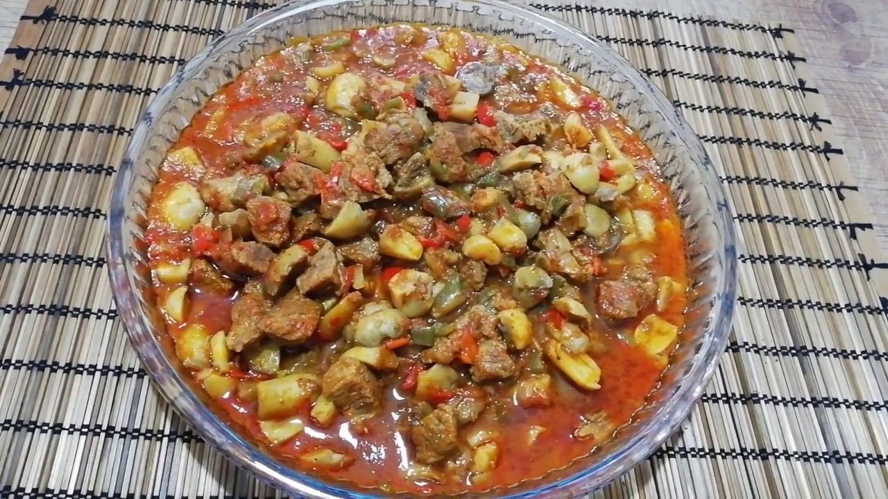 Güveçte Mantarlı Kuşbaşı Et