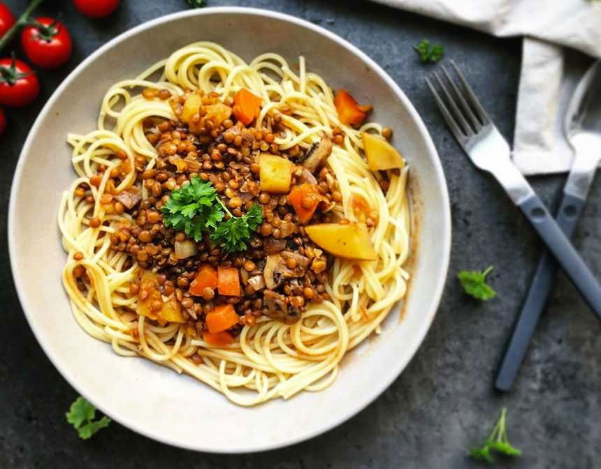 Mercimek Soslu Spagetti