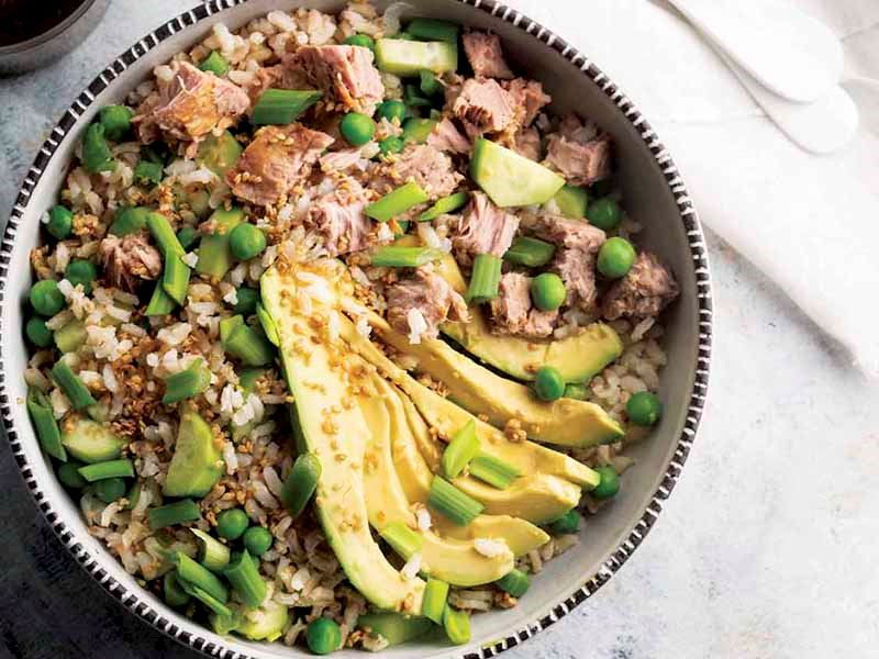 Pirinçli Avokado Salatası