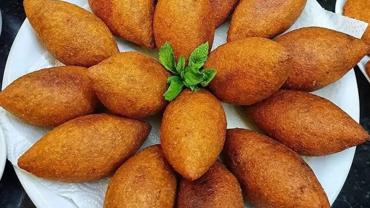 Kolay Tavuklu İçli Köfte