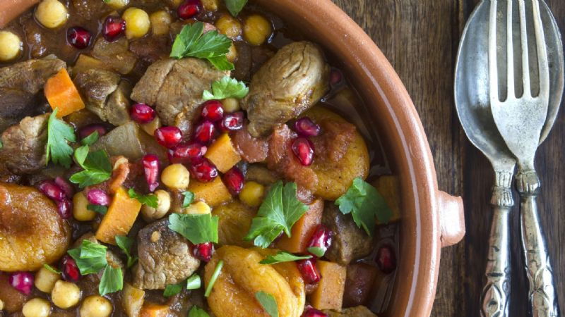 Kayısılı Saksı Kebabı