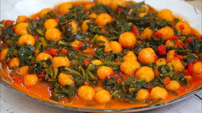 Köfteli Ispanak Yemeği