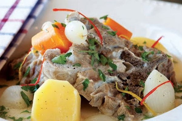 Terbiyeli Kuzu Kapama