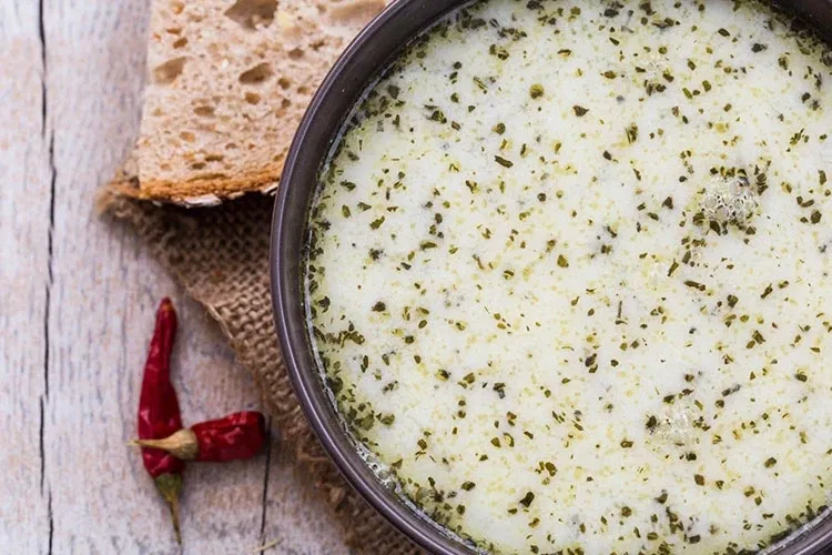 Yoğurtlu Pirinç Çorbası