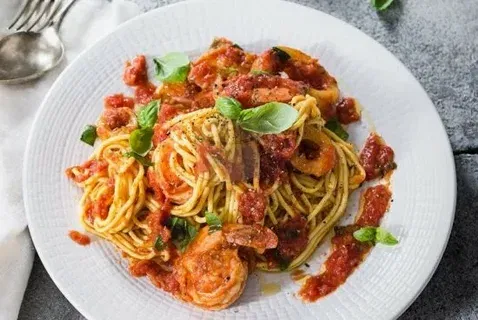 Karides Yahnili Makarna