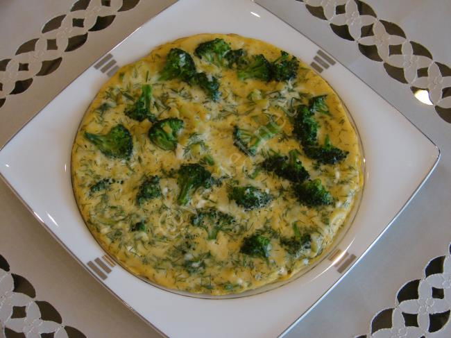 Fırında Brokolili Omlet