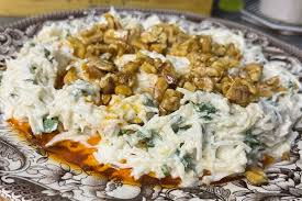 Kerevizli Tavuk Salatası