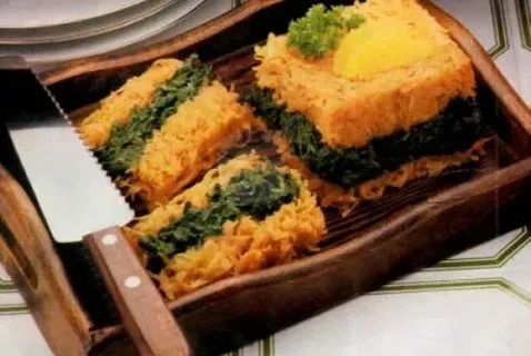 Ispanaklı ve Havuçlu Katman