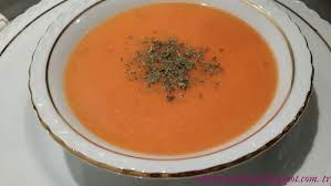 Yoğurtlu Domates Çorbası