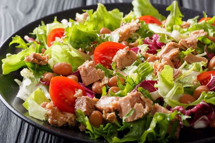 Kekikli Tavuk Salatası