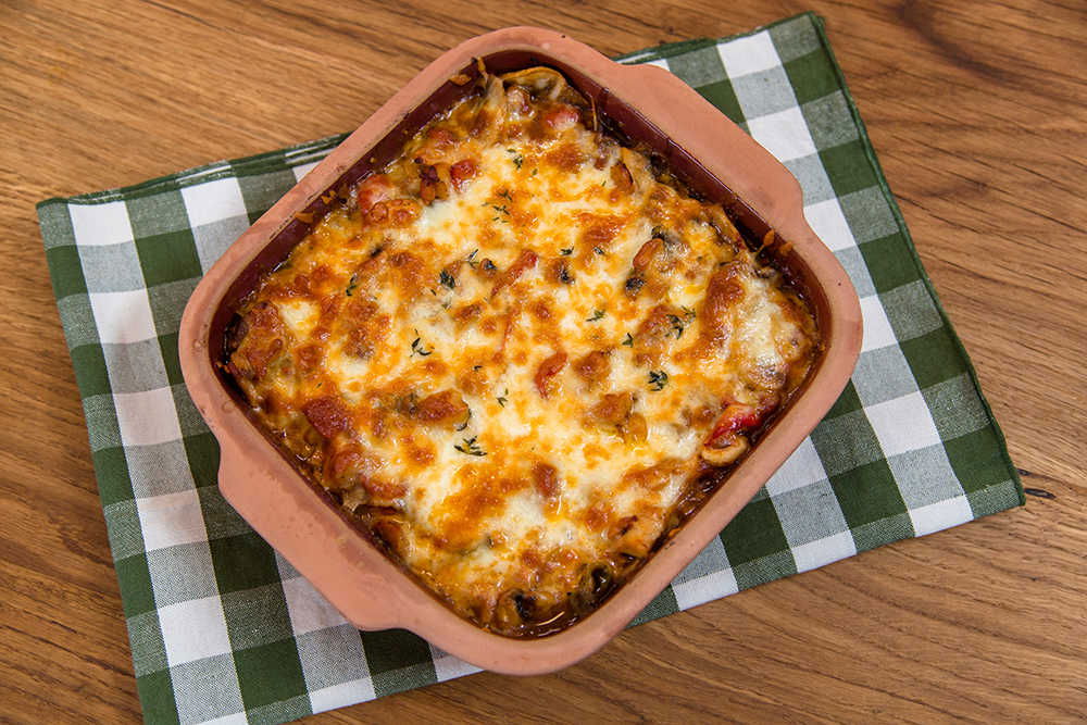 Piliç Etli Mantar Güveci