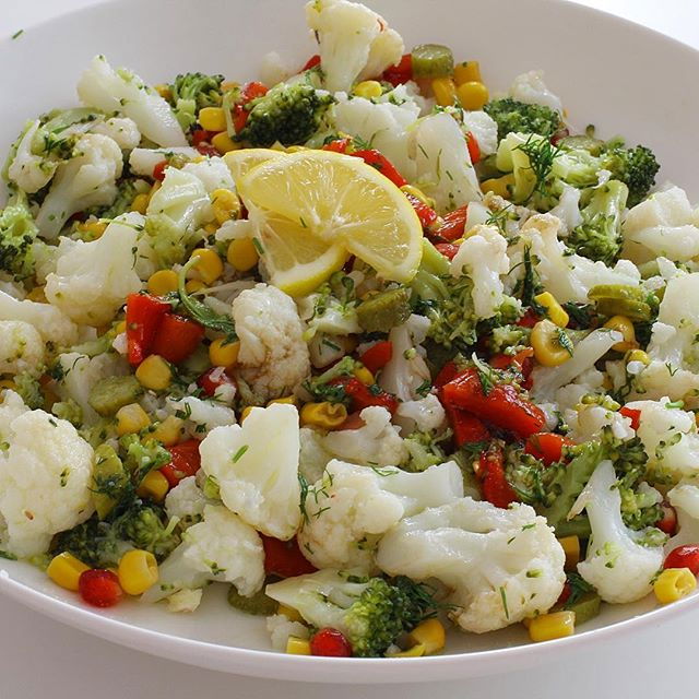 Karnabahar Salatası