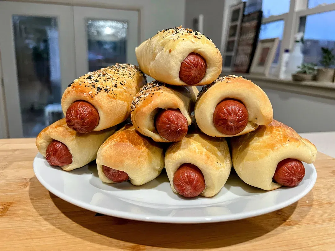 Sosisli Ekmek Böreği