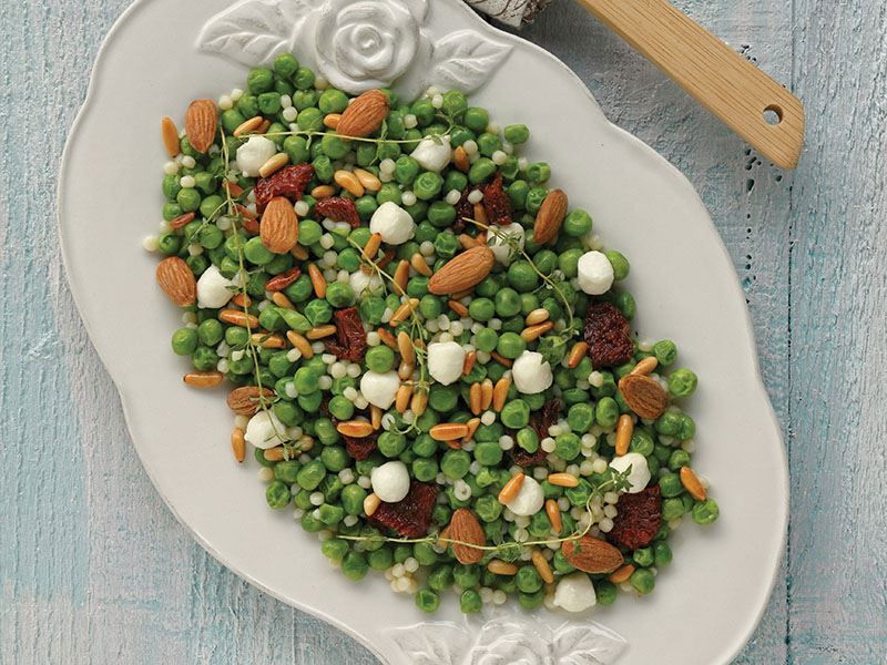 Mısırlı Bezelyeli Kuskus Salatası