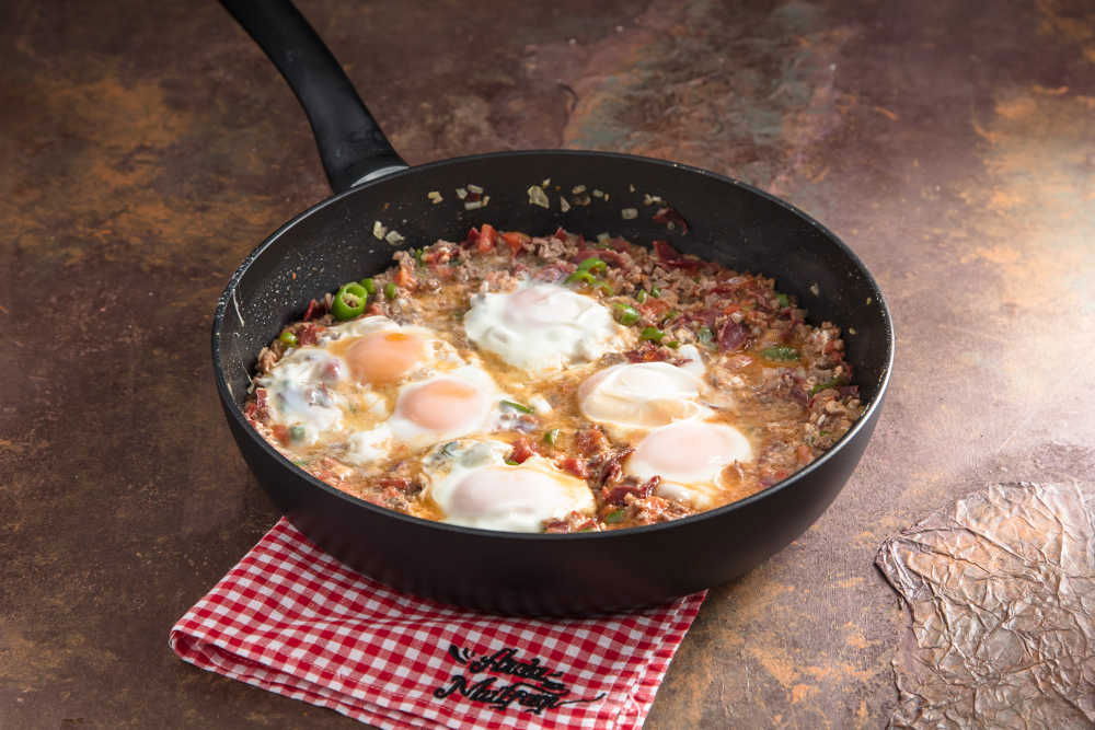 Pastırmalı Yumurtalı Kıyma