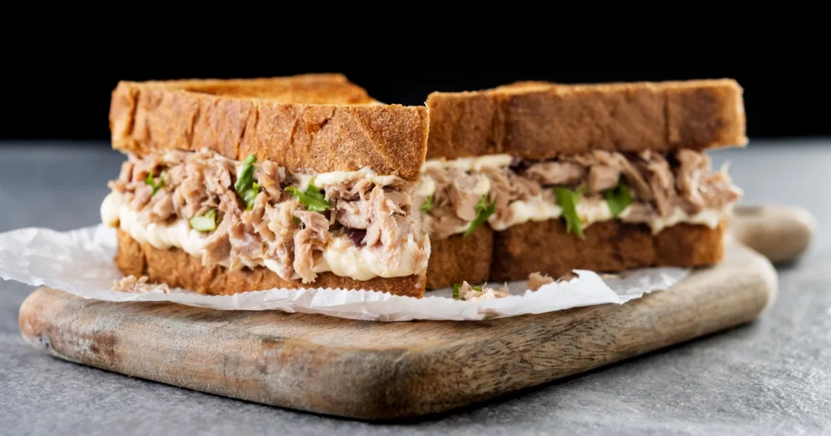 Ton Balıklı Sandviç