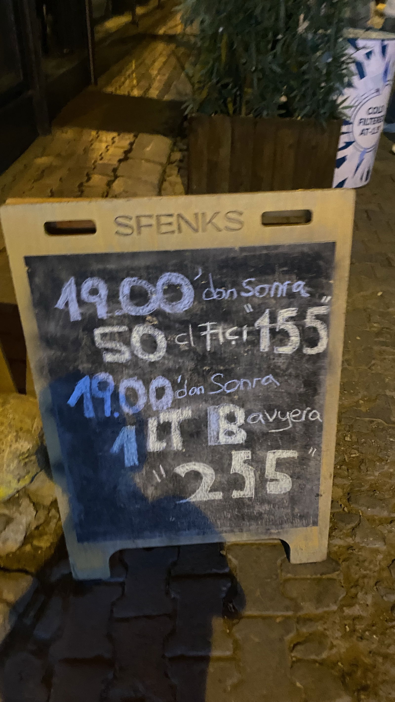 50cl Bira 155₺, 1lt Bavyera 255₺