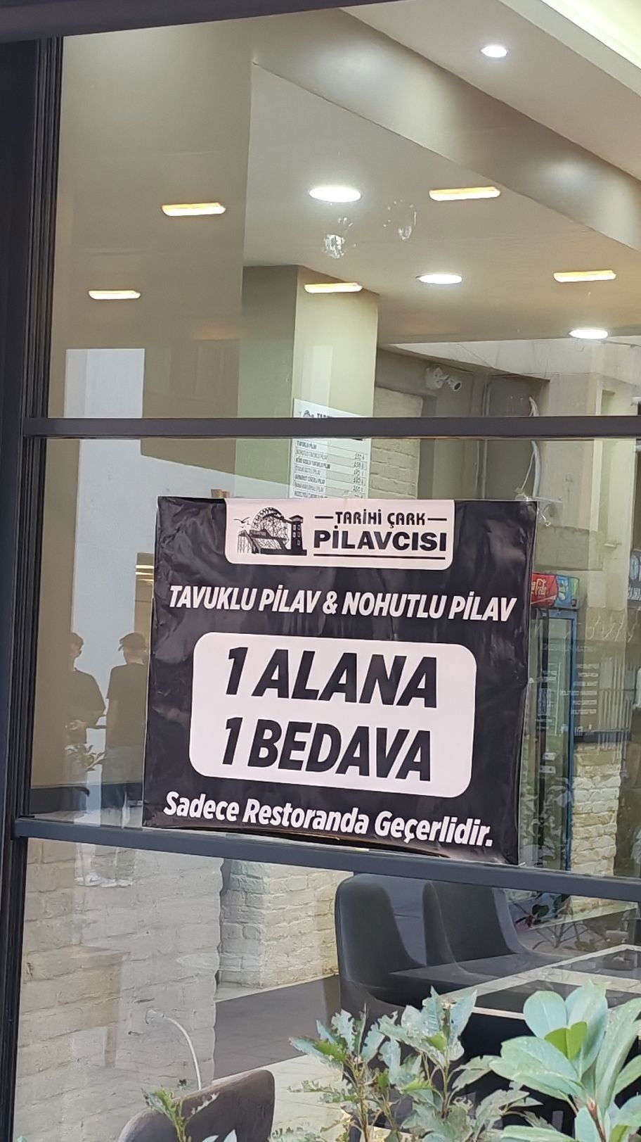 Tavuklu & Nohutlu Pilav 1 Alana 1 Bedava