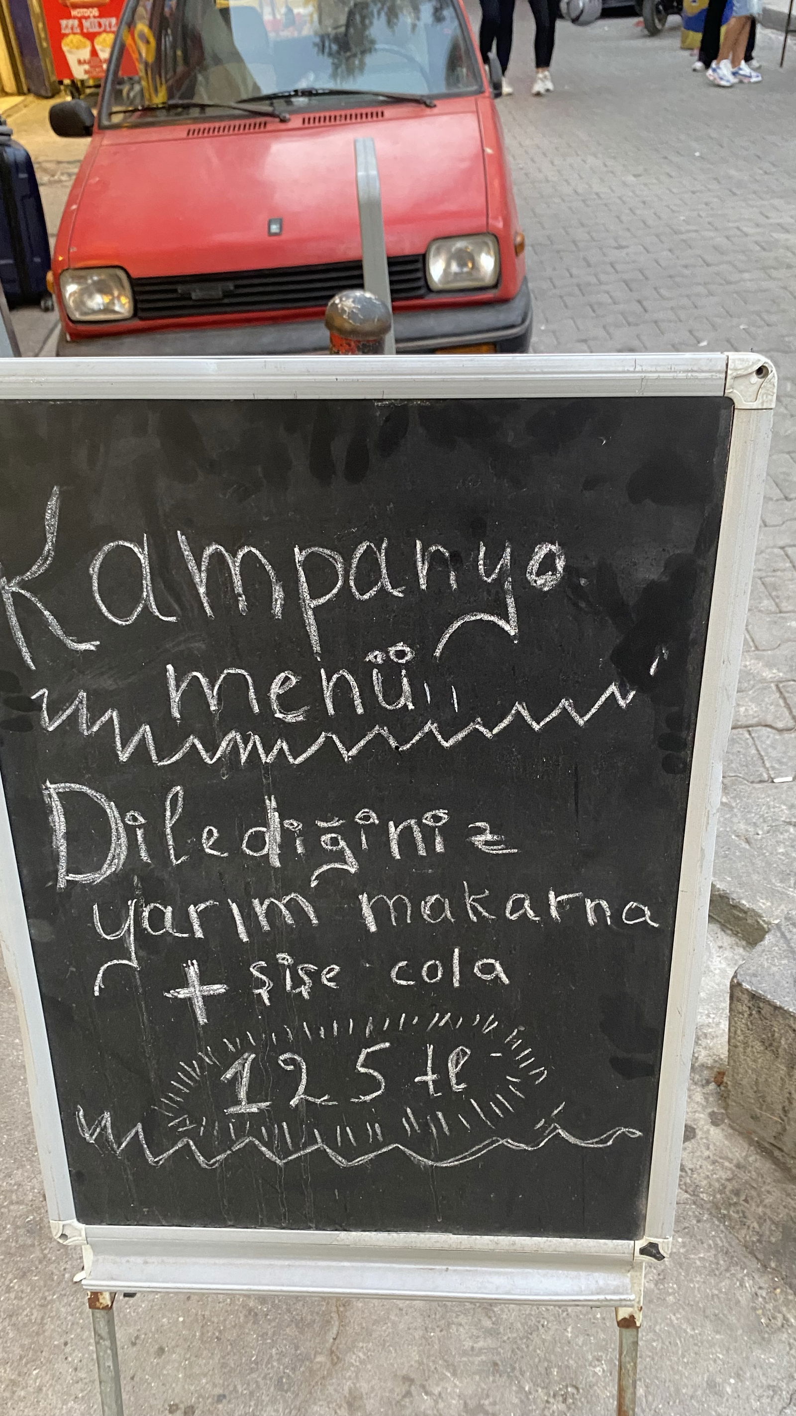 Yarım Makarna + İçecek 125₺