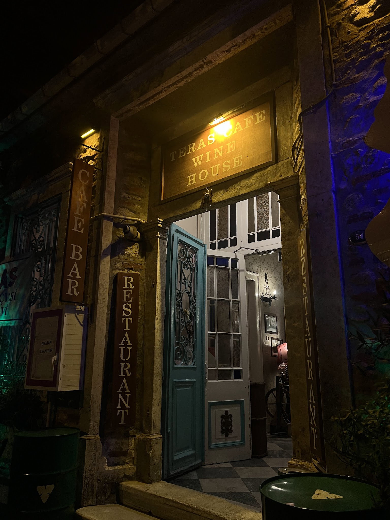 Teras Wine House Beer Garden