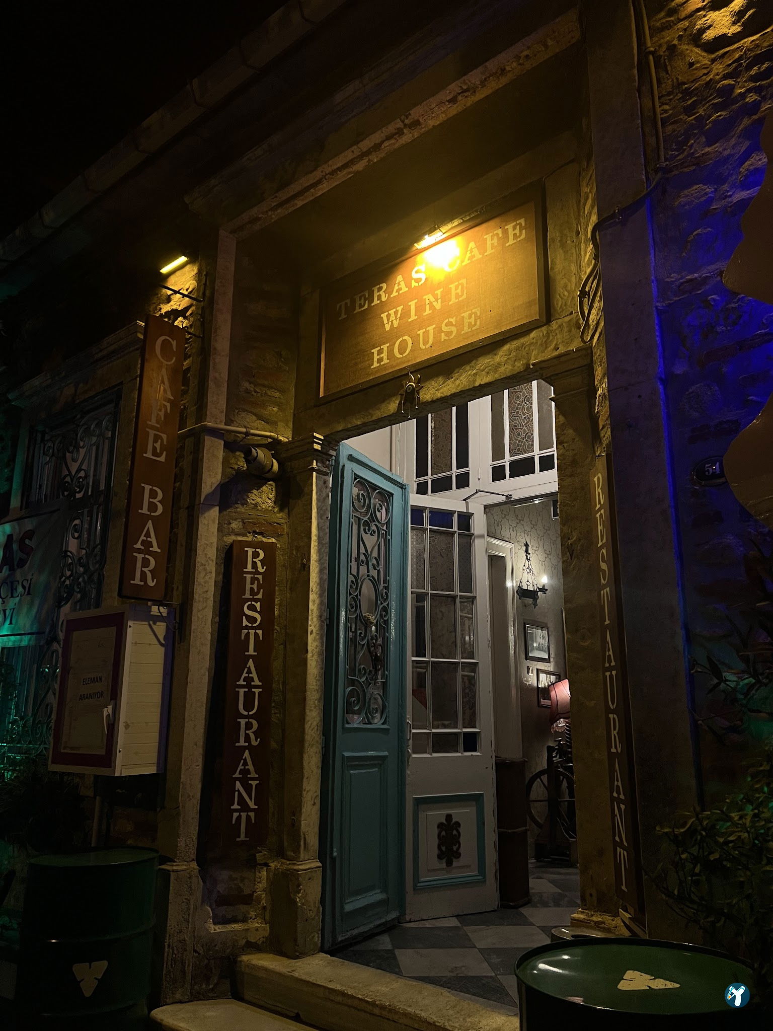 Teras Wine House Beer Garden