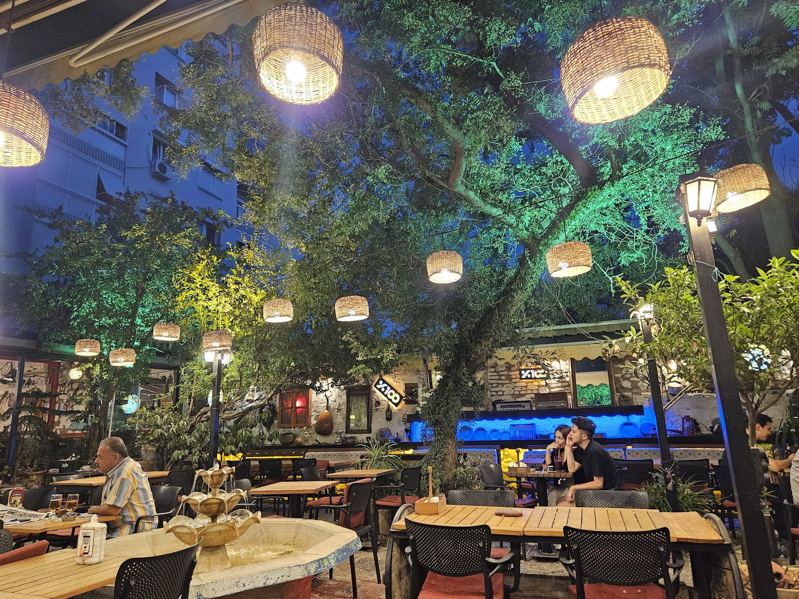 Teras Wine House Beer Garden