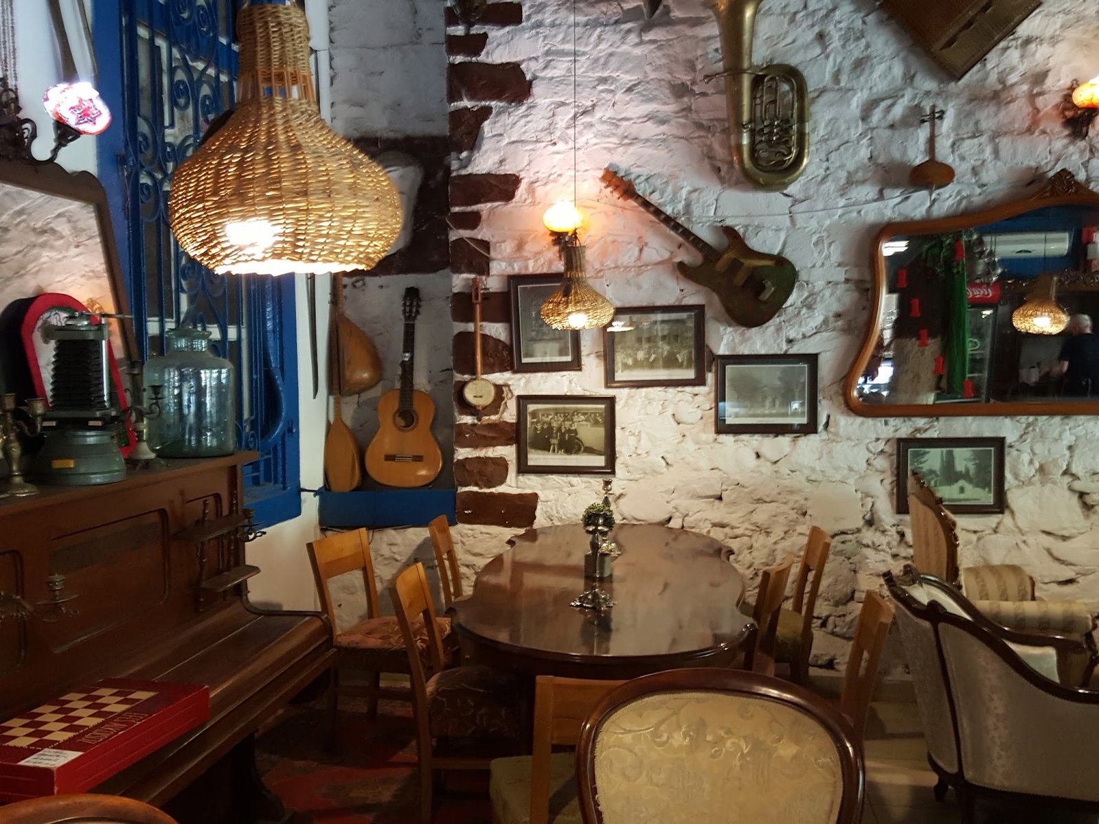 Teras Wine House Beer Garden