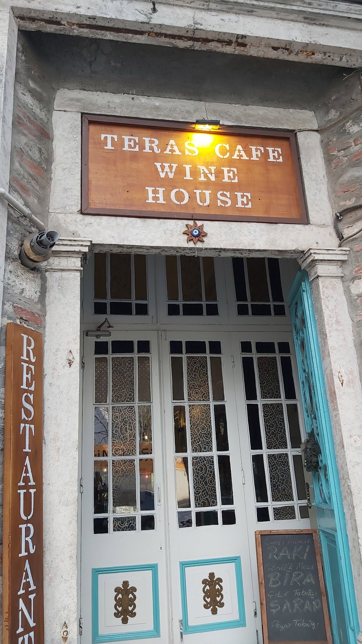 Teras Wine House Beer Garden