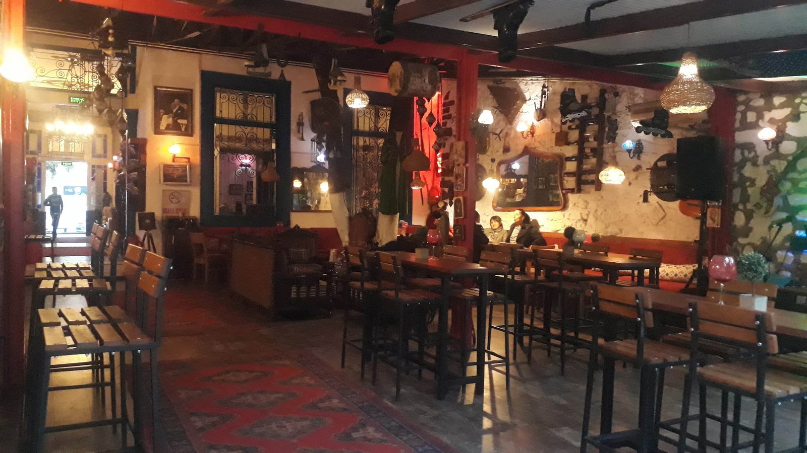 Teras Wine House Beer Garden