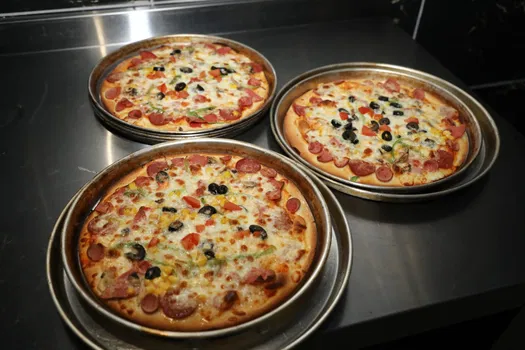 Bitlis Mega Pizza resimleri