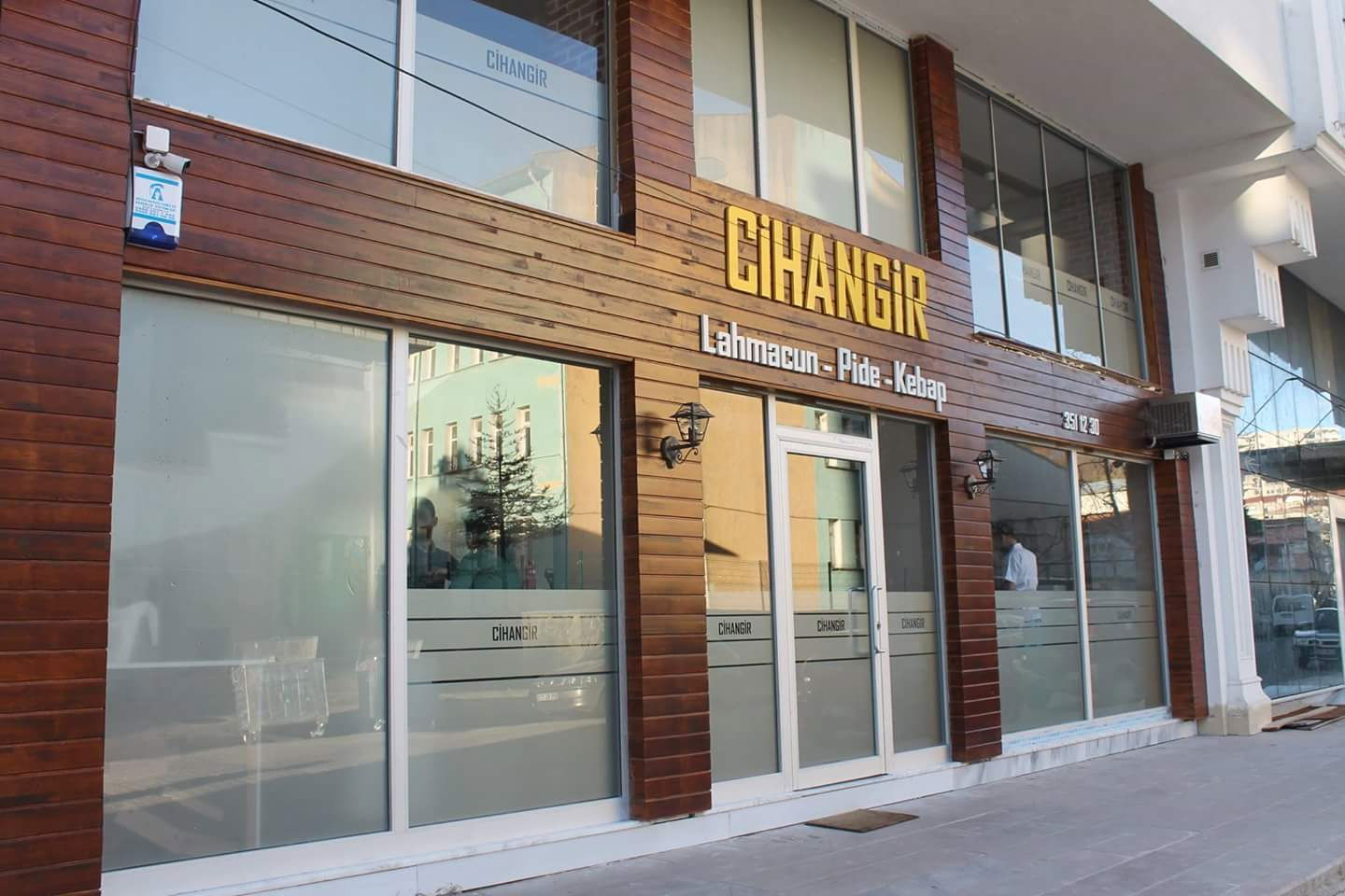 Antakya Restoran • Ci̇Hangi̇R