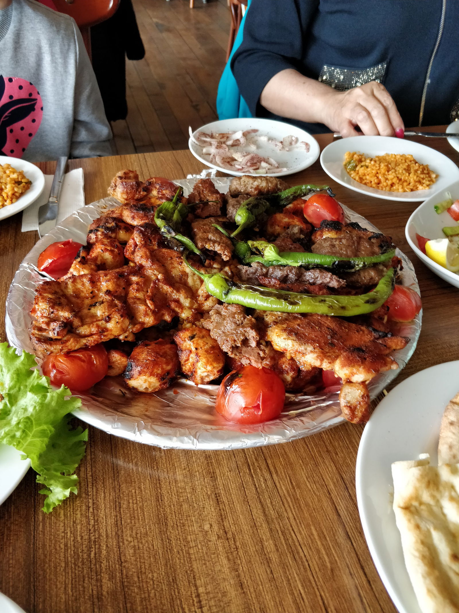 Antakya Restoran • Ci̇Hangi̇R