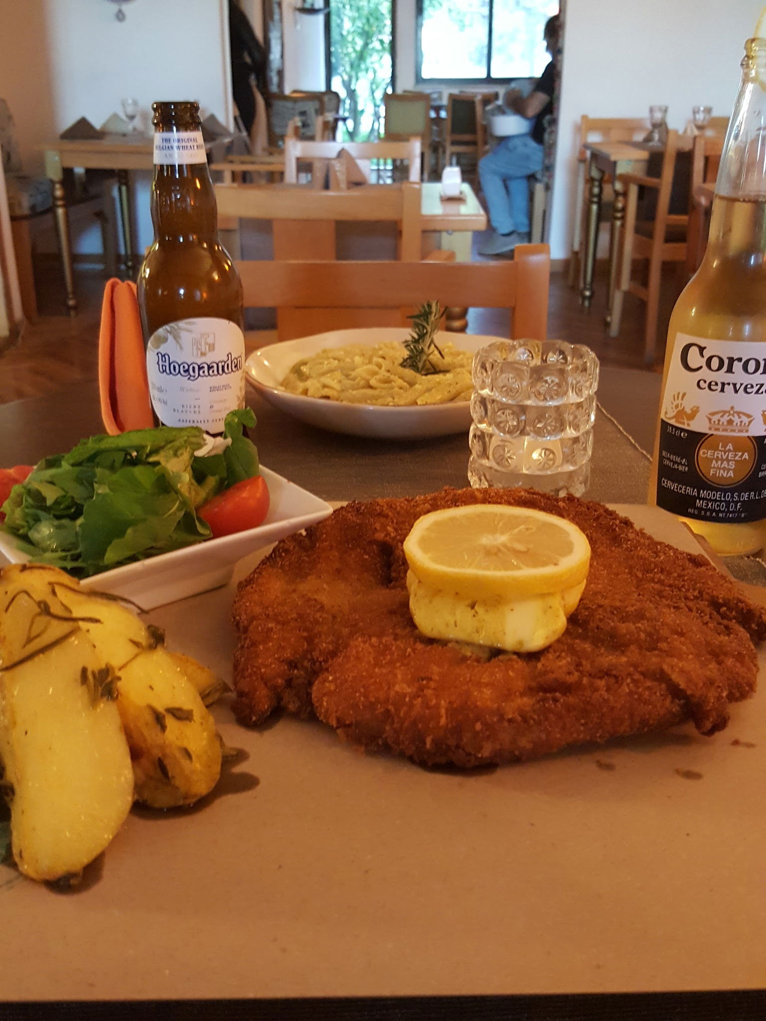 'Dut Restaurant Cafe Bar