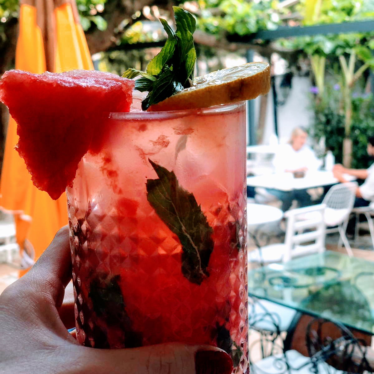 'Dut Restaurant Cafe Bar