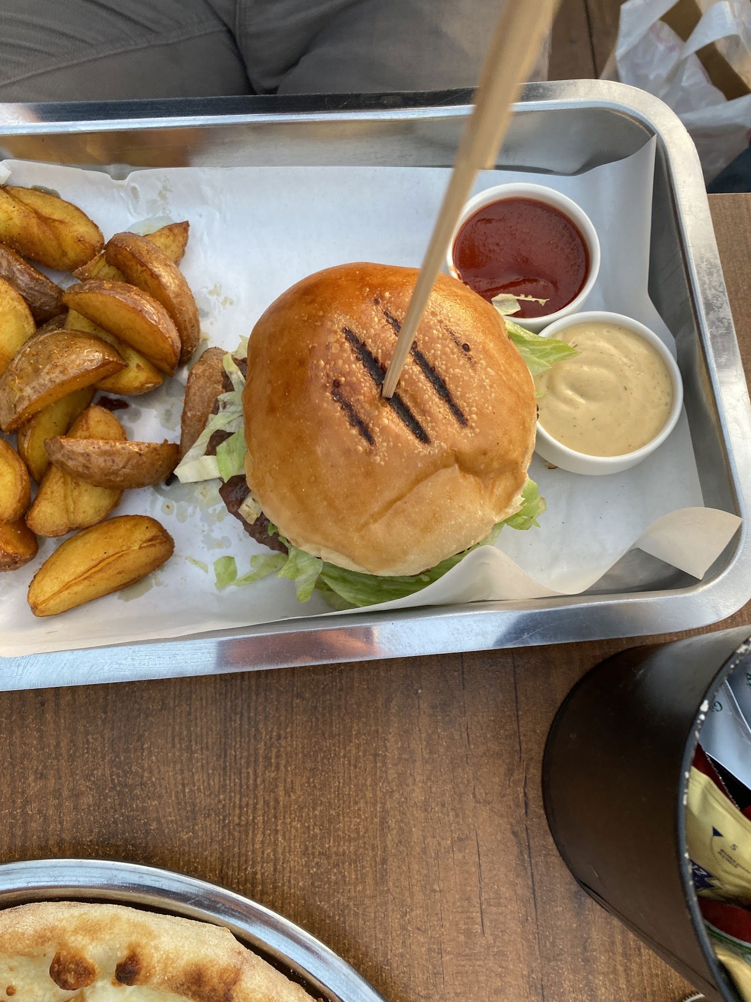 'Dut Restaurant Cafe Bar