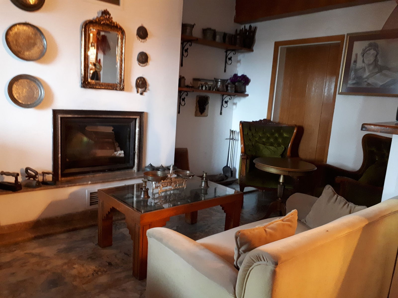 'Dut Restaurant Cafe Bar