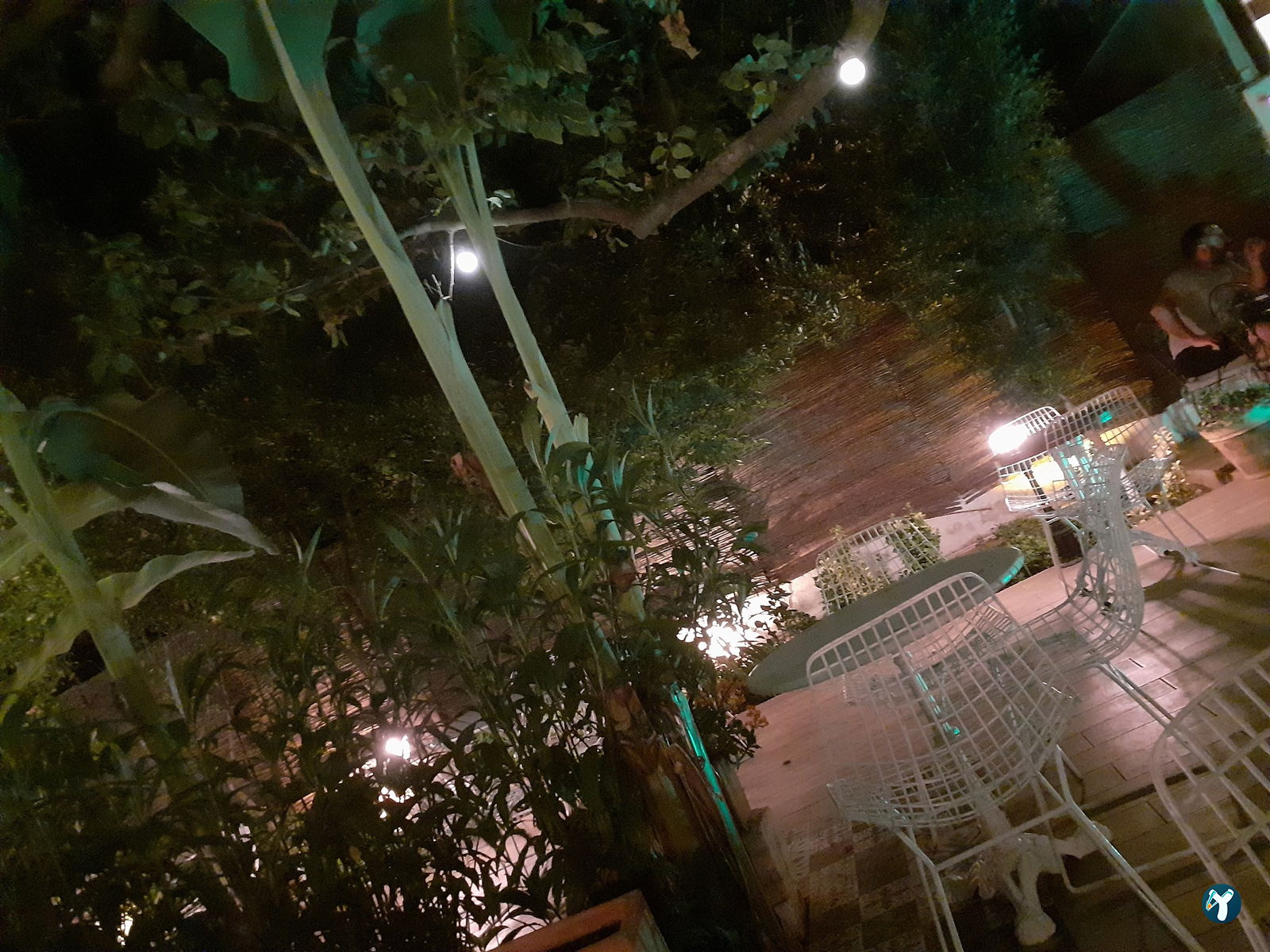 'Dut Restaurant Cafe Bar