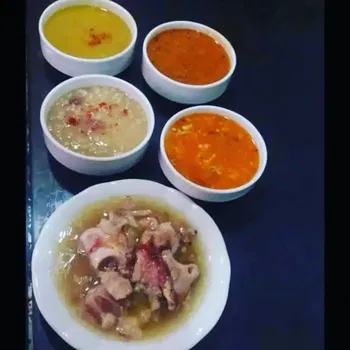 Arkadaş Lokantası resimleri