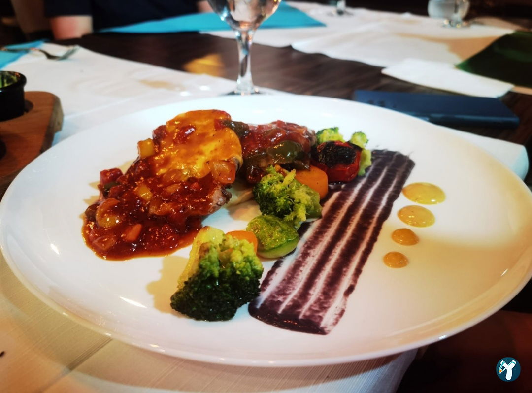 Olivia Gourmet Restaurant & Cafe Bar