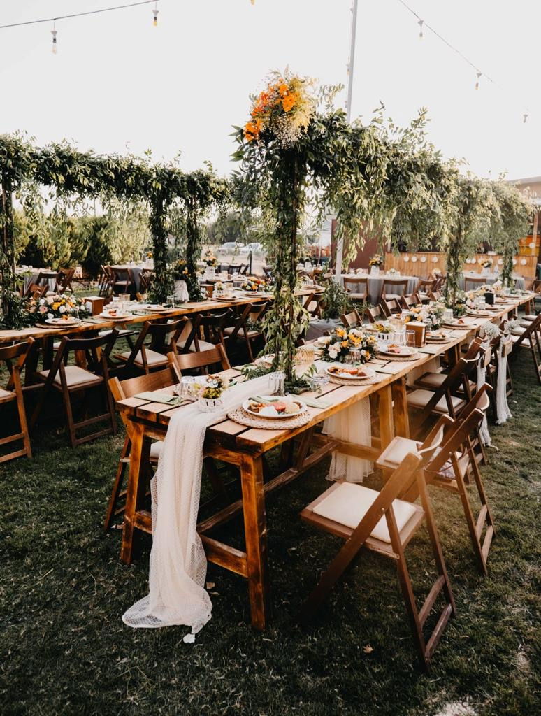 Hayat Ağacı Kır Bahçesi / Restoran