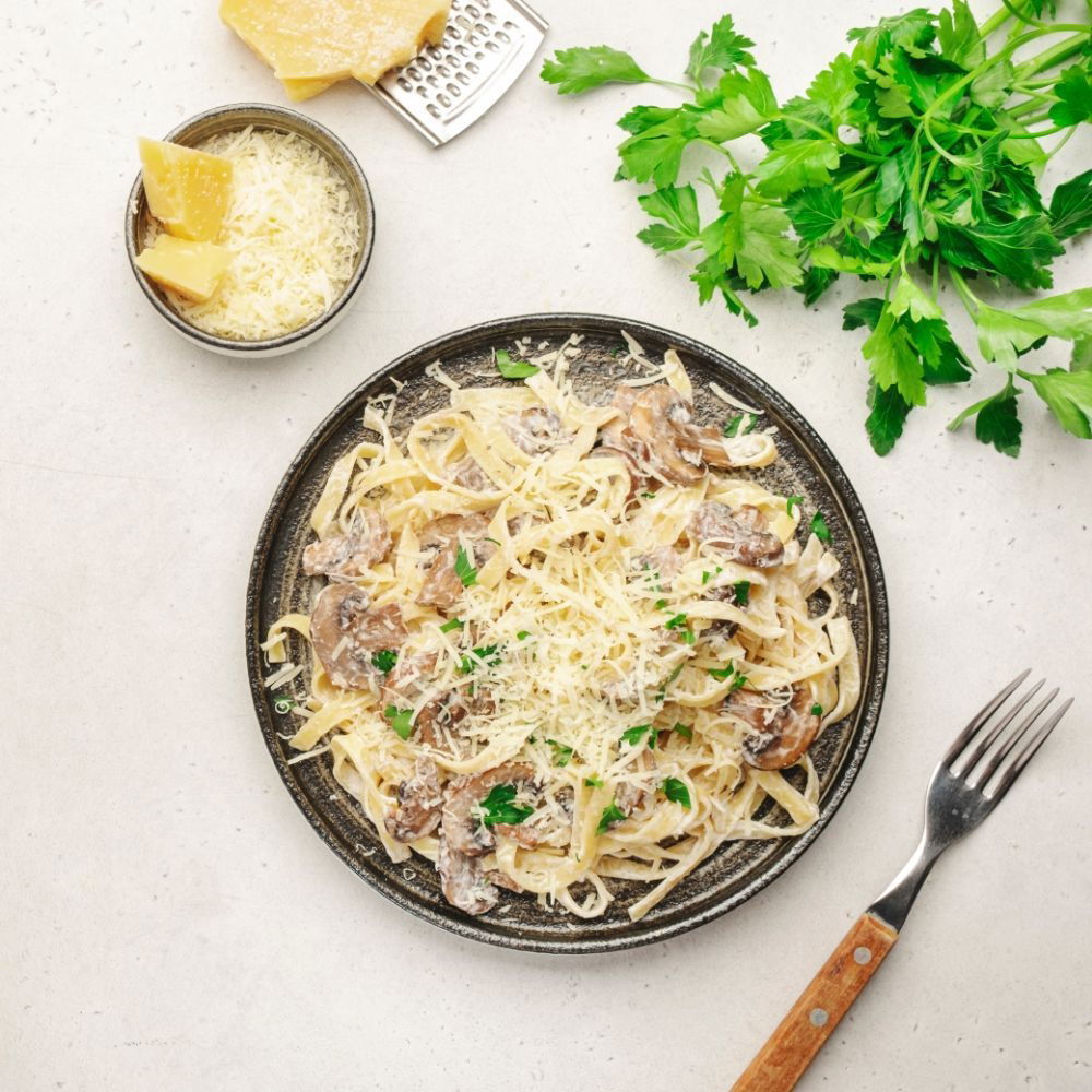 Tavuklu Fettucini Alfredo