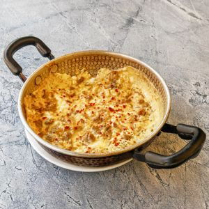 Sahanda Kavurmalı Yumurta