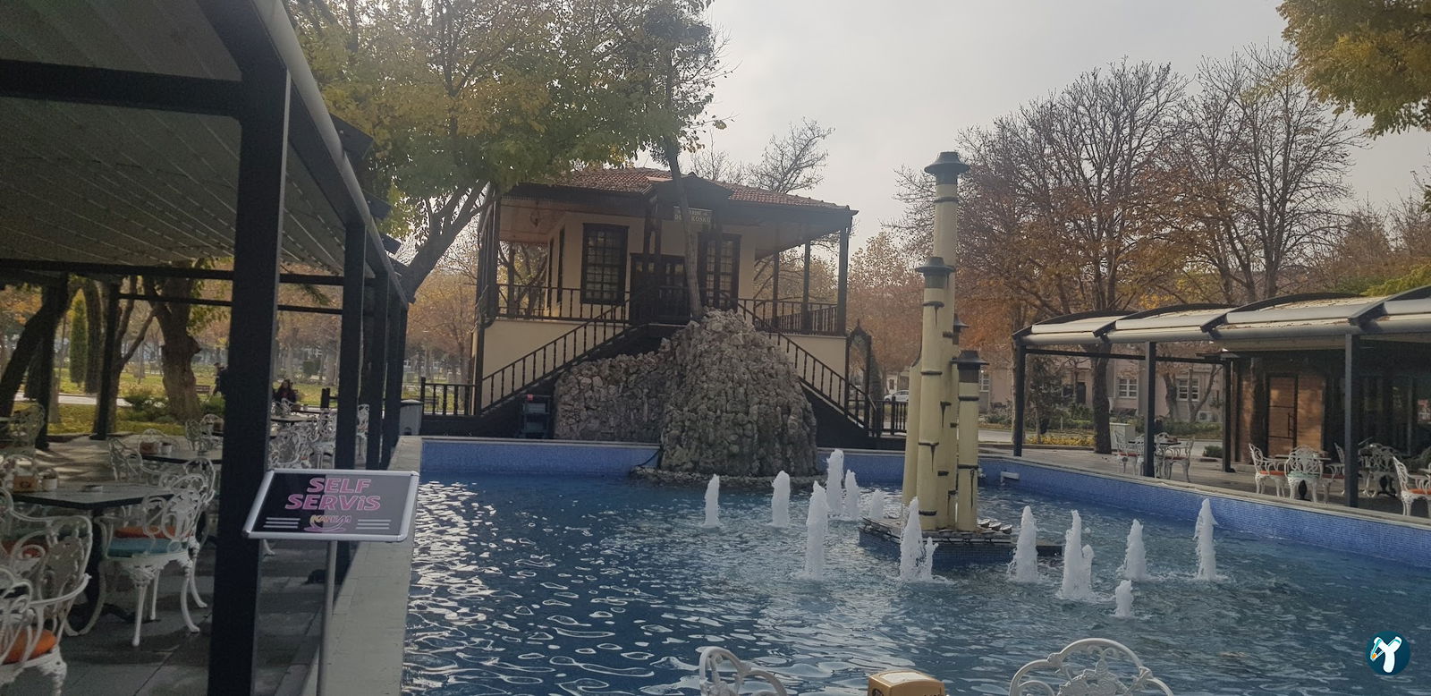 Tarihi Dede Köşkü