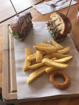 Burger No 301 resimleri