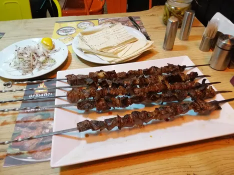 Ormanci Mangal Köfte Kanat resimleri