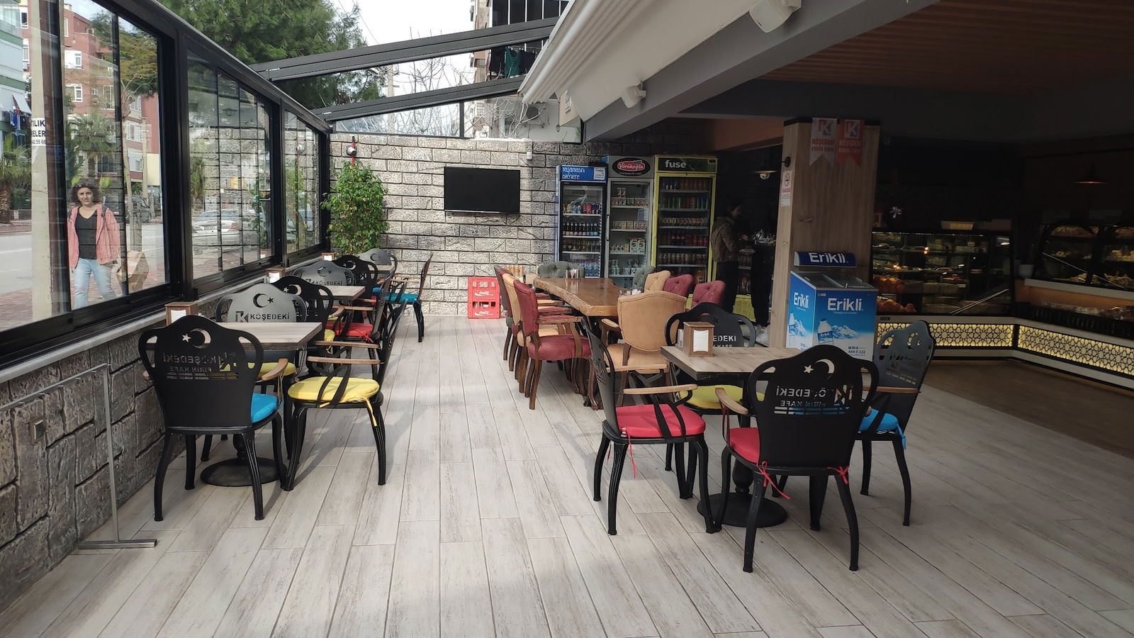 Köşedeki Fırın Cafe
