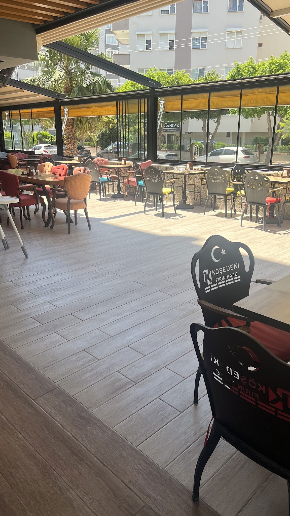 Köşedeki Fırın Cafe
